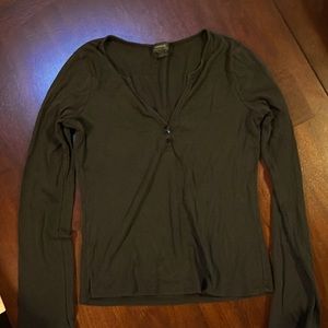 Express Size Large Black Log Sleeve Top